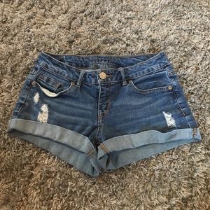 Cute jean shorts